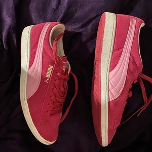 PUMA Pink suede sneakers